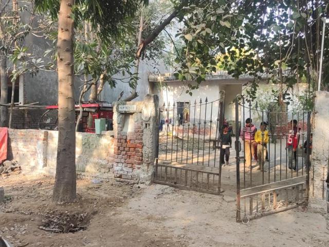 Residential Plot in Delta II for resale Greater Noida. The reference number is 19340869