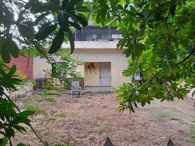 Residential Plot in Delta II for resale Greater Noida. The reference number is 21029372