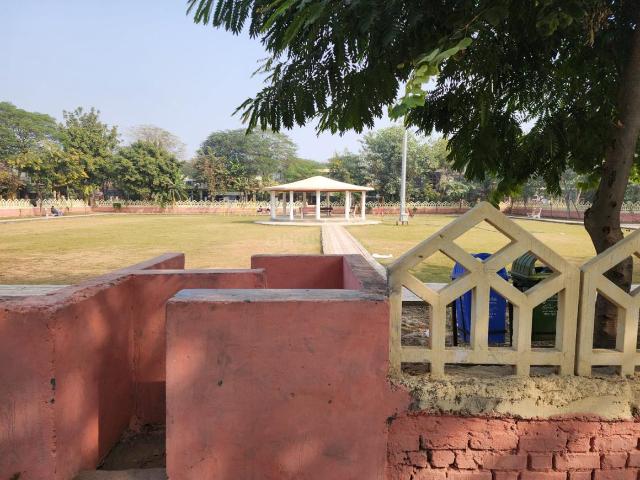 Residential Plot in Delta II for resale Greater Noida. The reference number is 21135996