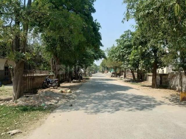 Residential Plot in Delta II for resale Greater Noida. The reference number is 21317584