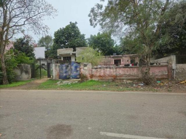 Residential Plot in Delta III for resale Greater Noida. The reference number is 18065523