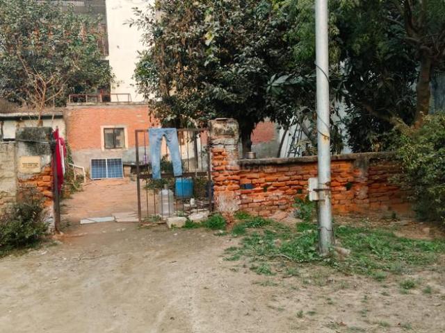 Residential Plot in Delta III for resale Greater Noida. The reference number is 20948526
