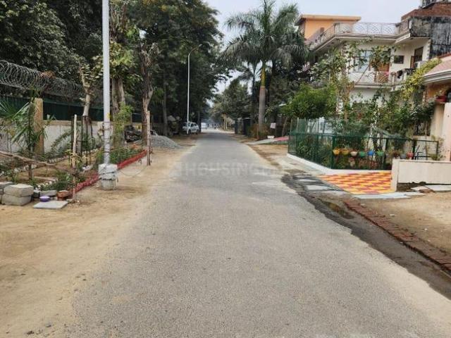 Residential Plot in Delta III for resale Greater Noida. The reference number is 21321573