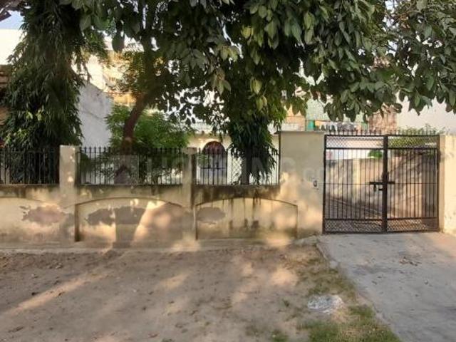 Residential Plot in Delta III for resale Greater Noida. The reference number is 21328849