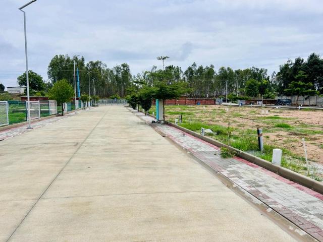 Residential Plot in Devanahalli for resale Bengaluru. The reference number is 19137269