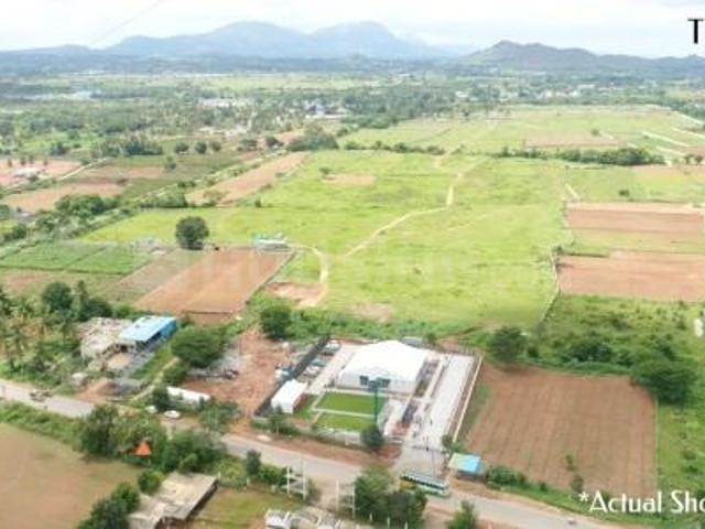 Residential Plot in Devanahalli for resale Bengaluru. The reference number is 19360139