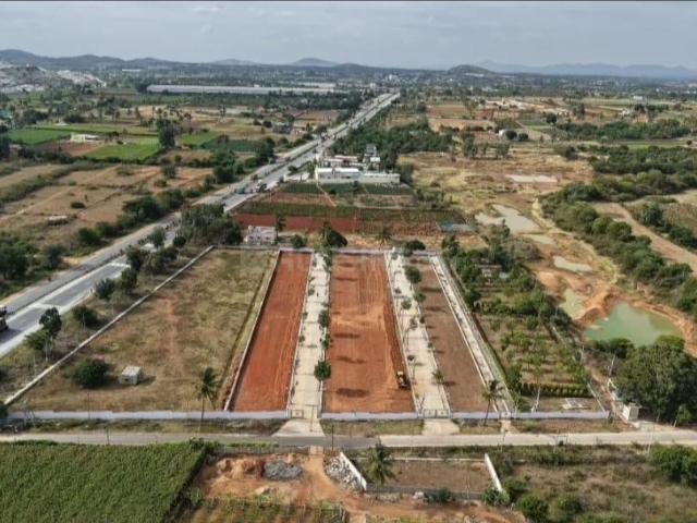 Residential Plot in Devanahalli for resale Bengaluru. The reference number is 20766899