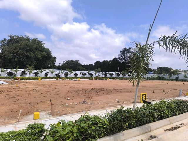 Residential Plot in Devanahalli for resale Bengaluru. The reference number is 21004675