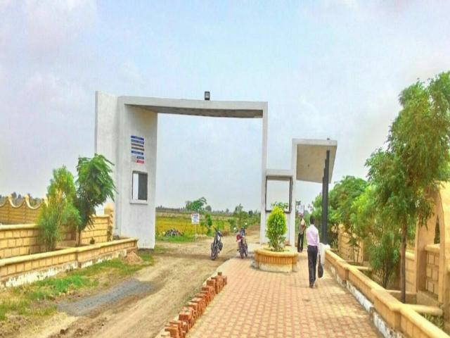Residential Plot in Dholera for resale Ahmedabad. The reference number is 3893039