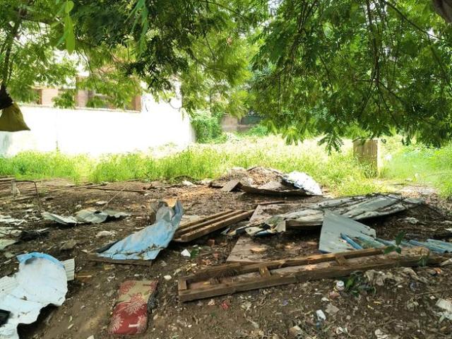 Residential Plot in DLF Phase 1 for resale Gurgaon. The reference number is 21015240