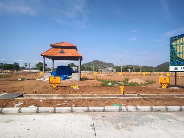Residential Plot in Dokiparru for resale Guntur. The reference number is 20606952