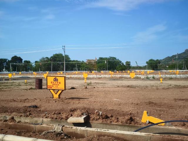 Residential Plot in Dokiparru for resale Guntur. The reference number is 20735599