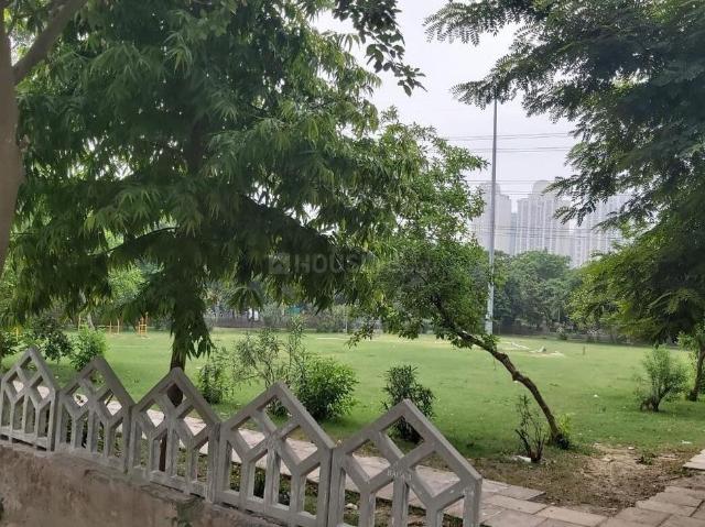 Residential Plot in Eta I for resale Greater Noida. The reference number is 19077584