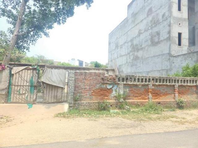 Residential Plot in Eta I for resale Greater Noida. The reference number is 20521170