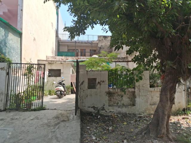 Residential Plot in Eta I for resale Greater Noida. The reference number is 21266940