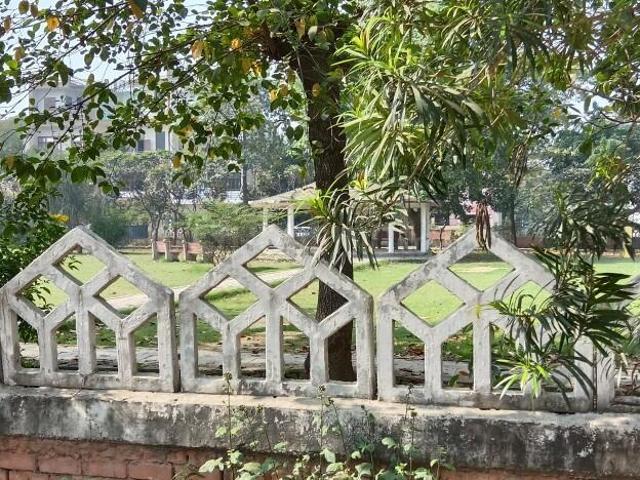 Residential Plot in Eta I for resale Greater Noida. The reference number is 21317785
