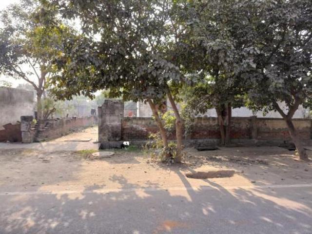 Residential Plot in Eta II for resale Greater Noida. The reference number is 19893921