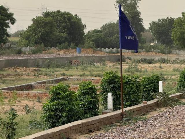 Residential Plot in Eta II for resale Greater Noida. The reference number is 20688776
