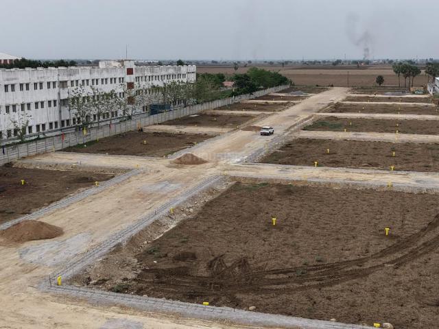 Residential Plot in Etukuru for resale Guntur. The reference number is 20900386