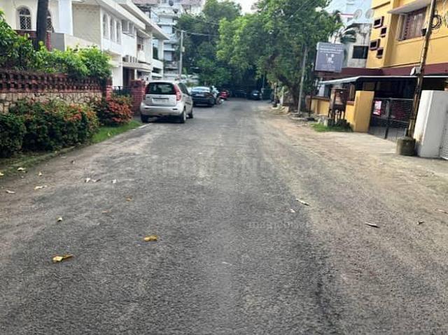 Residential Plot in Egmore for resale Chennai. The reference number is 20999126
