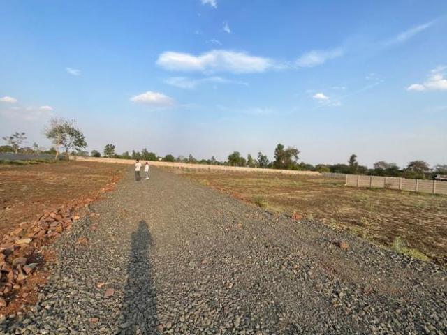 Residential Plot in Eint Khedi for resale Bhopal. The reference number is 19872499
