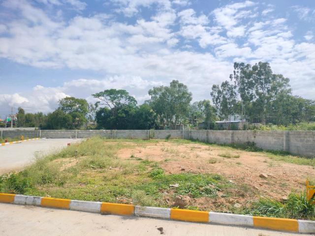 Residential Plot in Koppa Gate for resale Bengaluru. The reference number is 20969553