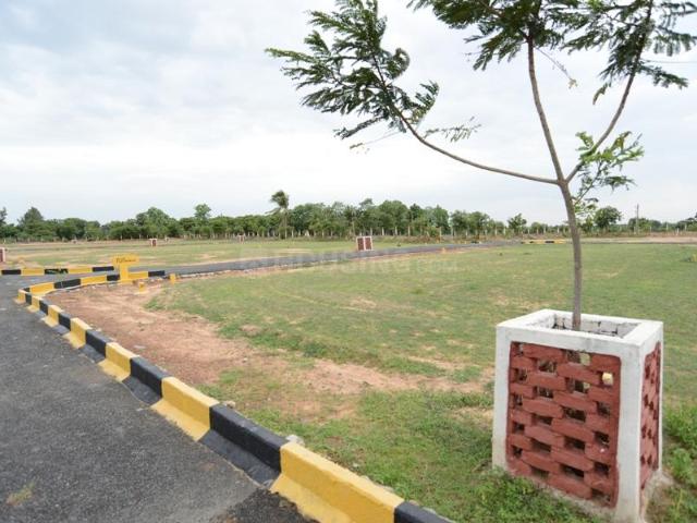 Residential Plot in Guduvancheri for resale Chennai. The reference number is 20142554