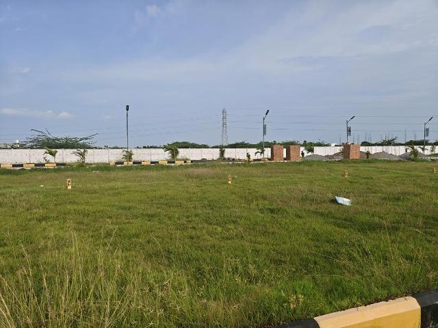 Residential Plot in Guduvancheri for resale Chennai. The reference number is 21185375