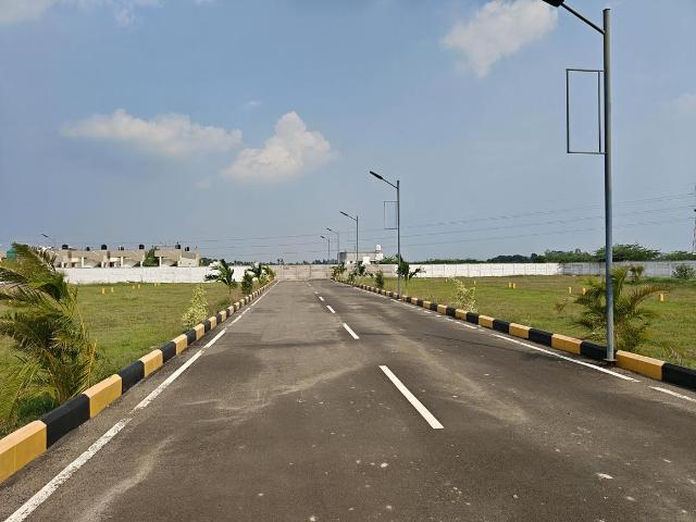 Residential Plot in Guduvancheri for resale Chennai. The reference number is 21201849