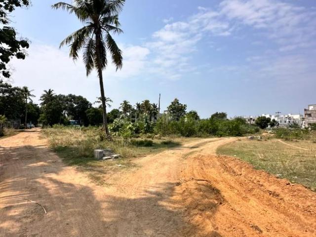 Residential Plot in Guduvancheri for resale Chennai. The reference number is 21238401