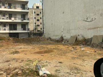 Residential Plot in Gulmohar Colony for resale Bhopal. The reference number is 18734096