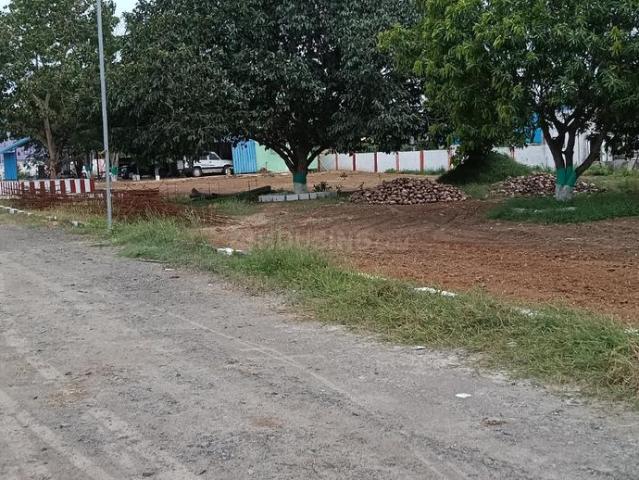 Residential Plot in Gummudipoondi for resale Chennai. The reference number is 21198896