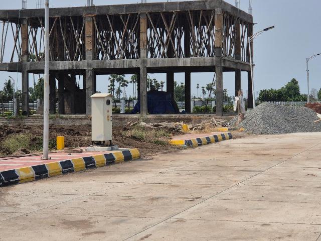 Residential Plot in Gundimeda for resale Guntur. The reference number is 15259388