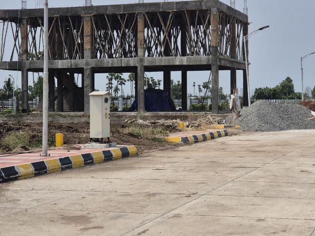 Residential Plot in Gundimeda for resale Guntur. The reference number is 15259388