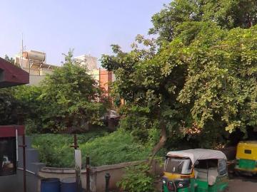 Land for sale in Bodakdev 426