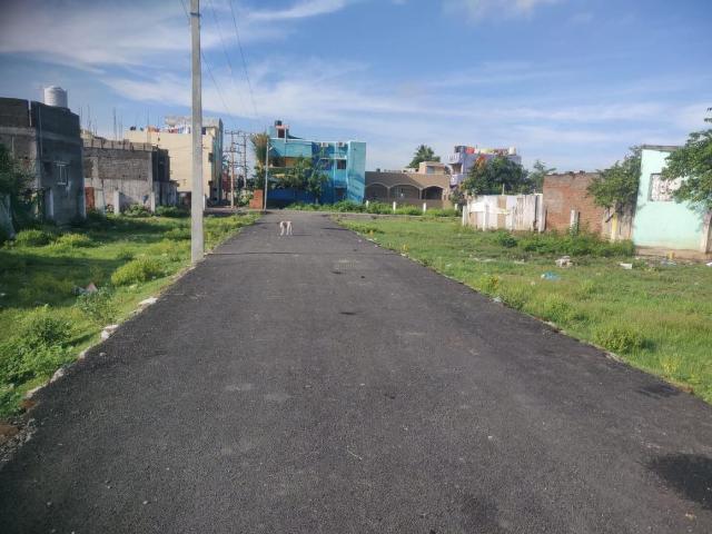 Residential Plot in Gerugambakkam for resale Chennai. The reference number is 10208038