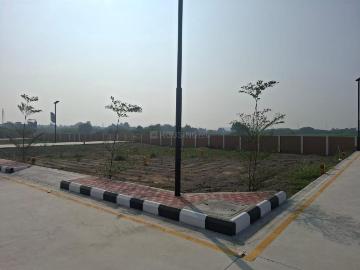 Residential Plot in Gerugambakkam for resale Chennai. The reference number is 20037585