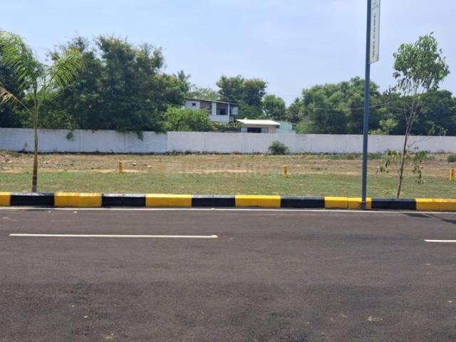 Residential Plot in Gerugambakkam for resale Chennai. The reference number is 20582172