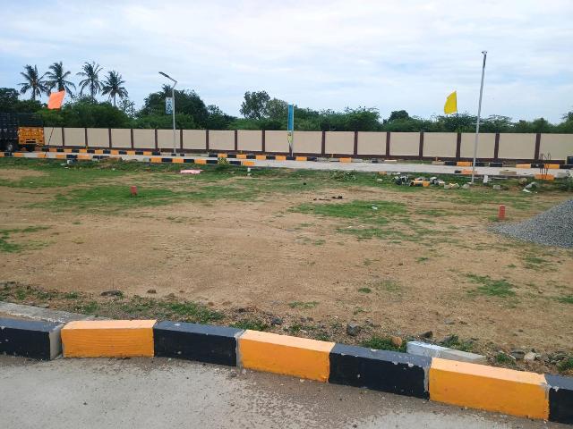 Residential Plot in Tharapakkam for resale Chennai. The reference number is 20583051