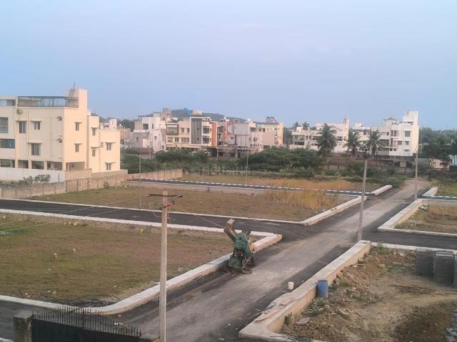 Residential Plot in Gerugambakkam for resale Chennai. The reference number is 20781904