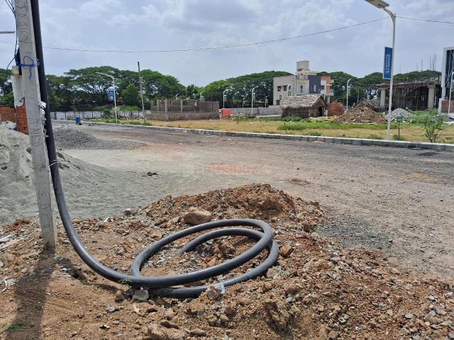 Residential Plot in Gerugambakkam for resale Chennai. The reference number is 20847628