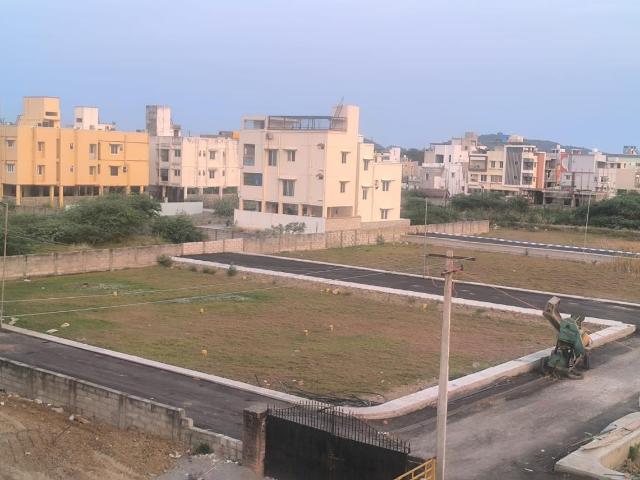 Residential Plot in Gerugambakkam for resale Chennai. The reference number is 21277856