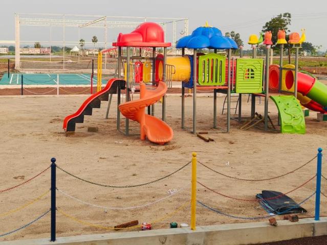 Residential Plot in Ghanpur for resale Hyderabad. The reference number is 21211347