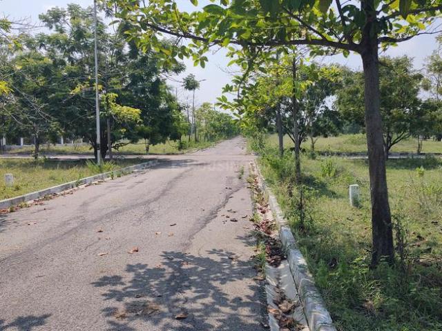 Residential Plot in Ghanpur for resale Sangareddy. The reference number is 21245745