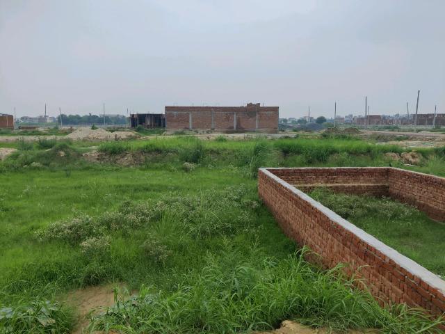 Residential Plot in Girdharpur Sunarasi for resale Ghaziabad. The reference number is 19392034