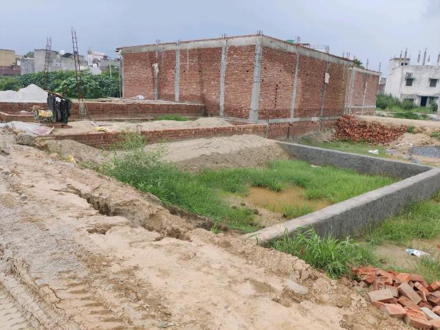 Residential Plot in Girdharpur Sunarasi for resale Ghaziabad. The reference number is 20888756