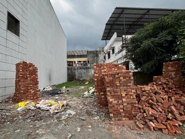 Residential Plot in GMS Road for resale Dehradun. The reference number is 21193257