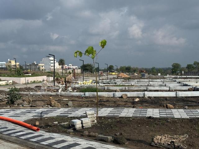 Residential Plot in Gokanya for resale Indore. The reference number is 21098091