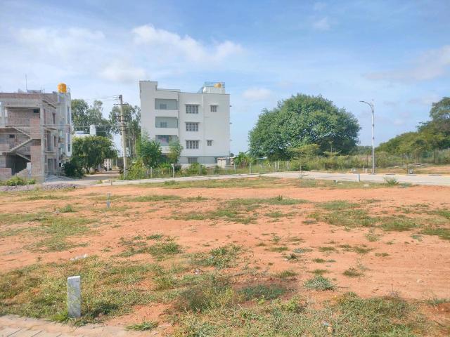Residential Plot in Nelamangala for resale Bengaluru. The reference number is 21142512