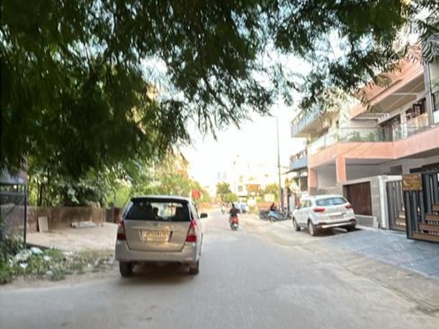 Residential Plot in Gomti Nagar Extension for resale Lucknow. The reference number is 19040516
